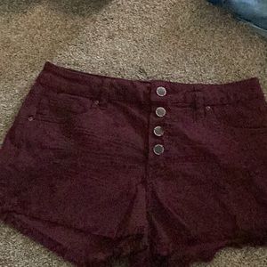 Angel kiss burgundy shorts